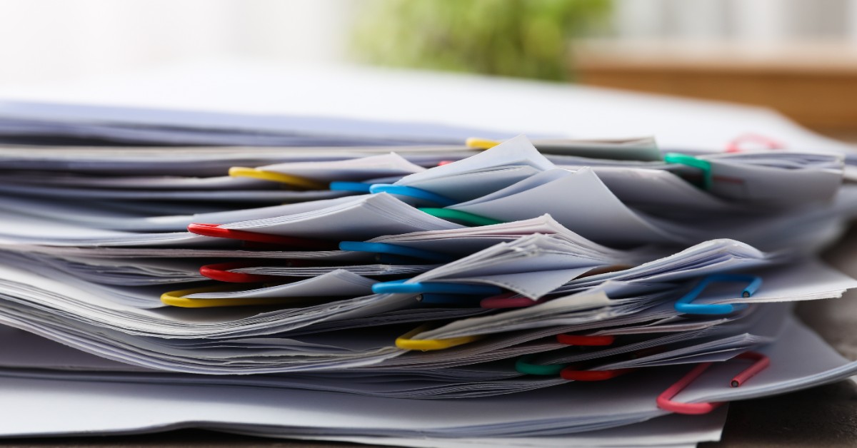 O Estado passou a exigir mais do que documentos das empresas