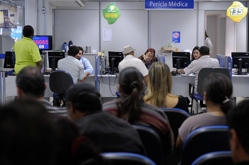 MP abre crédito de R$ 547 milhões para ressarcir beneficiários do INSS com descontos indevidos