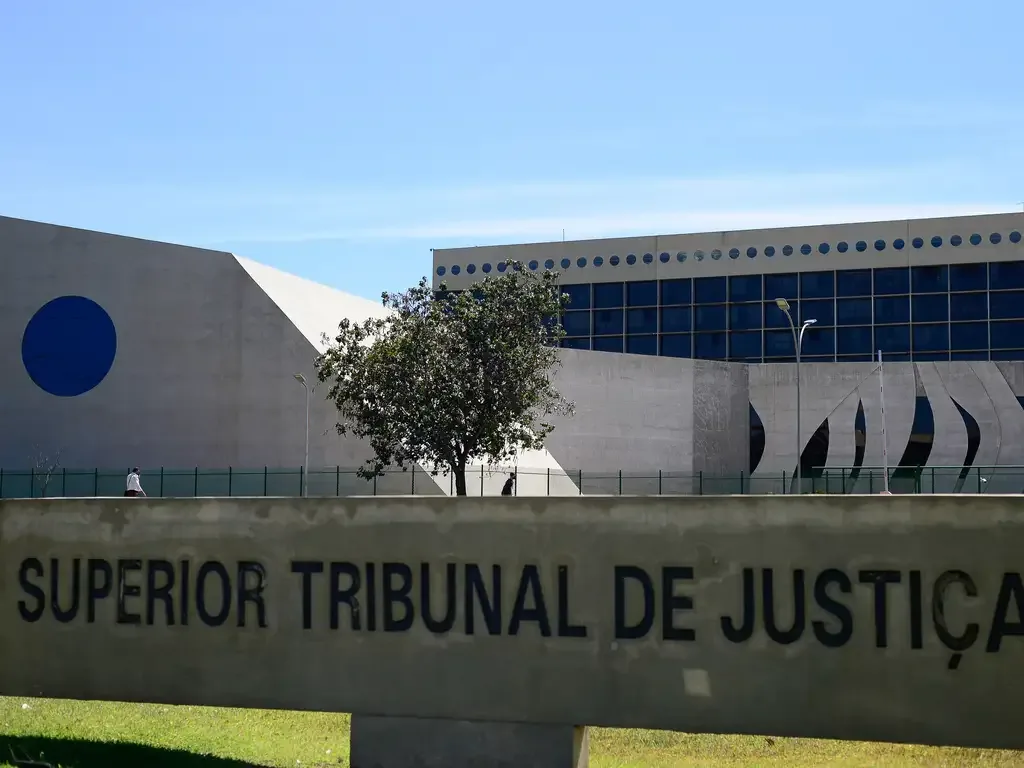 STJ revoga afastamento de vereador denunciado na Operação Spotless